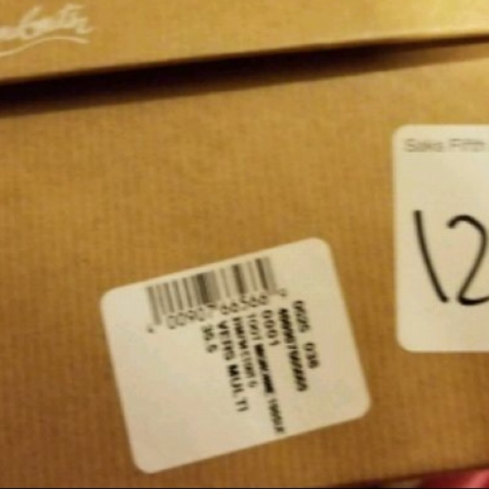 **SOLD** Louboutin Caged Heels 👠 / Booties - Picture 6 of 8
